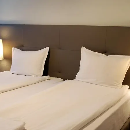 White Lavina - Ski, Bike, Hike Apartmanhotel Banszko