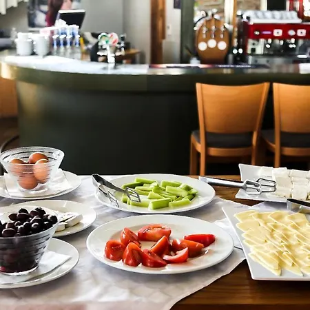 Apartmanhotel White Lavina - Ski, Bike, Hike