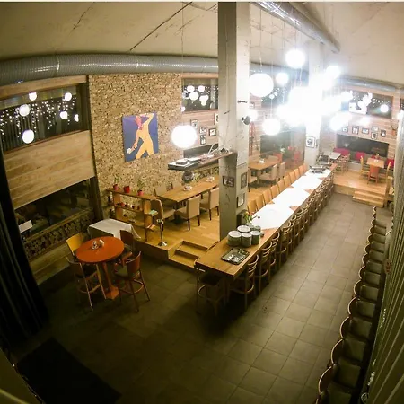 White Lavina - Ski, Bike, Hike Apartmanhotel