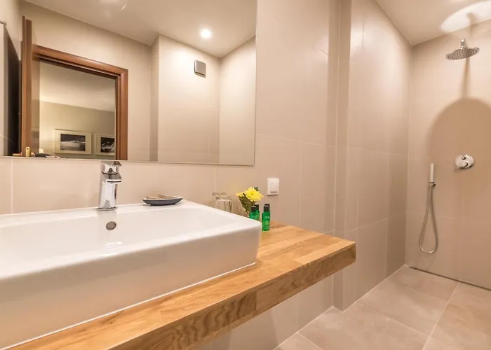 Апартхотел White Lavina - Ski, Bike, Hike